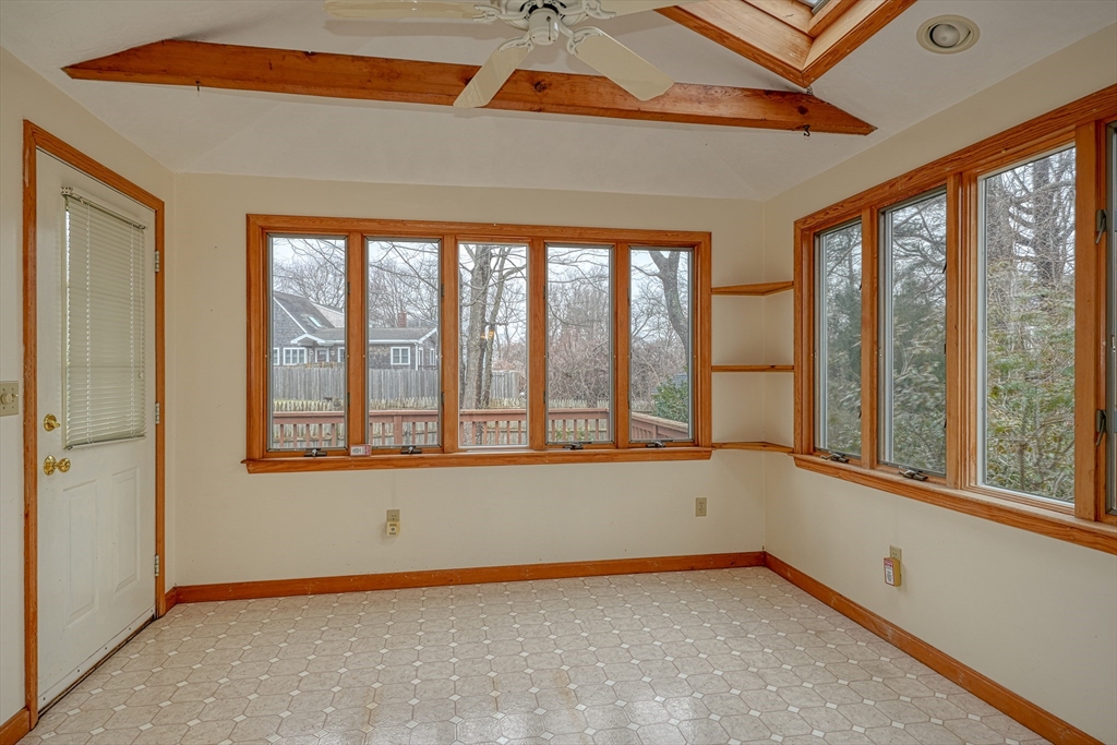 14 Longley Road Scituate, MA 02066 - Photo 12 of 24 Gallery Image 12