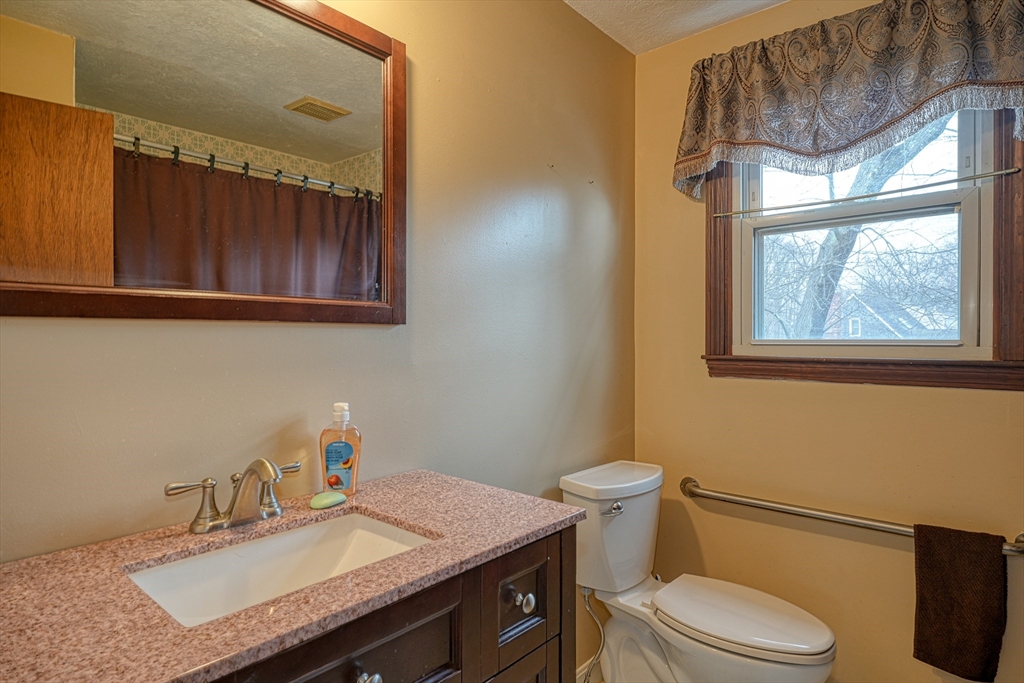 14 Longley Road Scituate, MA 02066 - Photo 18 of 24 Gallery Image 18