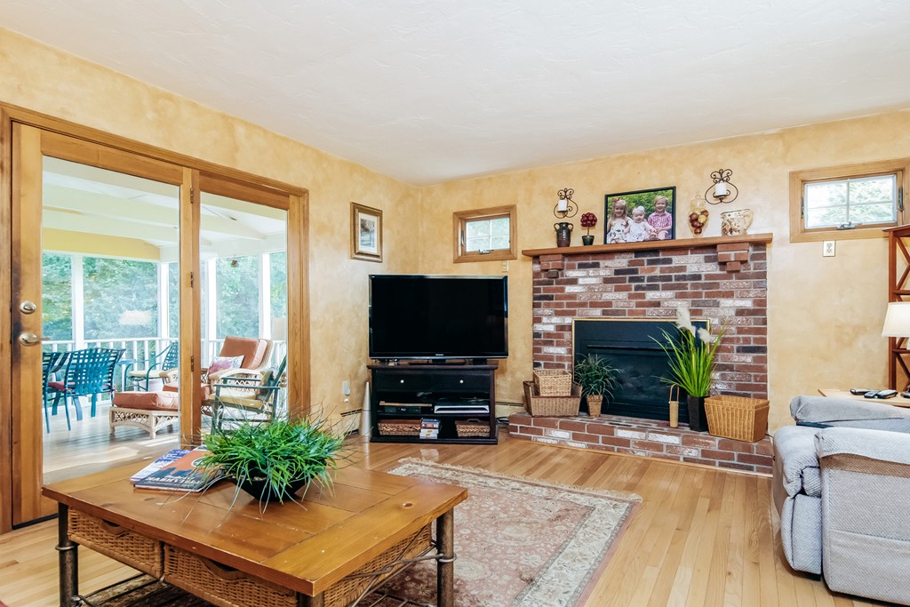 10 Putnam Road Acton, MA 01720 - Photo 10 of 28 Gallery Image 10