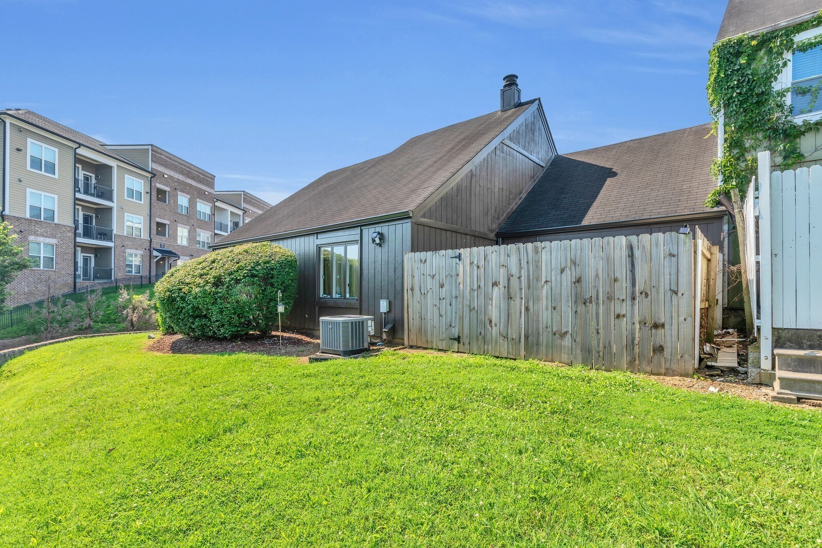 210 Raintree Drive Hermitage, TN 37076 - Photo 28 of 30 a view of a back yard of the house