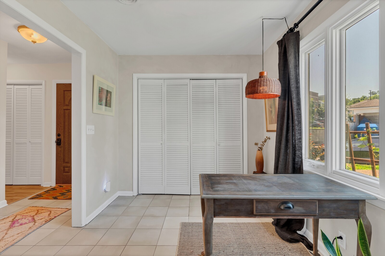 210 Raintree Drive Hermitage, TN 37076 - Photo 8 of 30 a room with a table and chairs