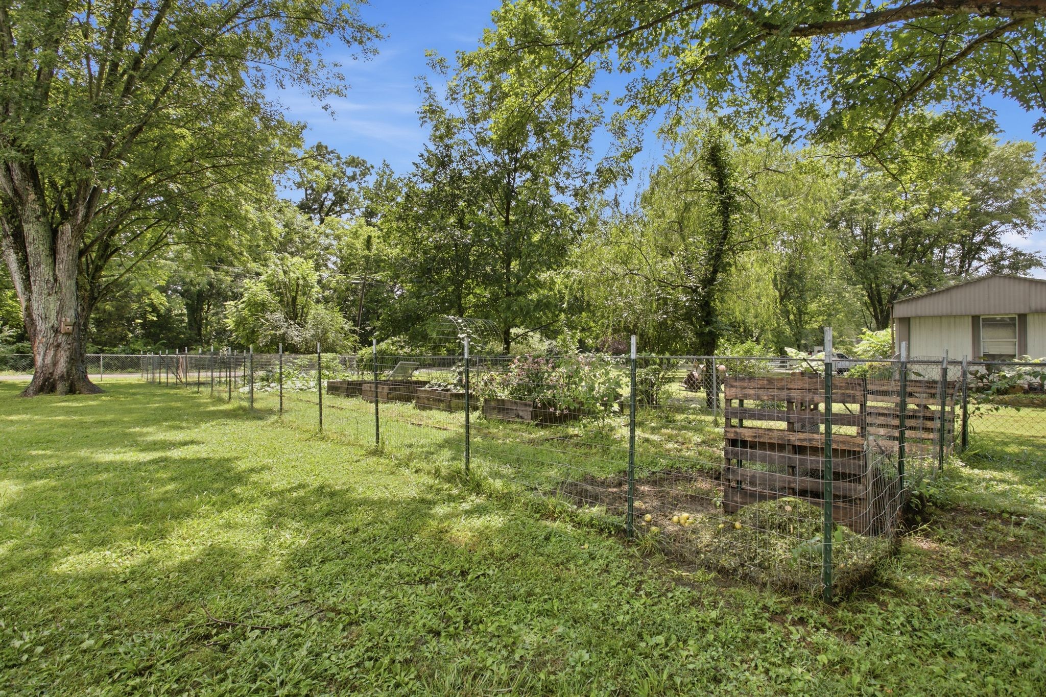 1900 Holly Grove Road Lewisburg, TN 37091 - Photo 36 of 40