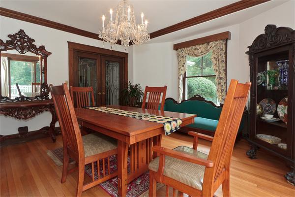 84 Maple Street Lexington, MA 02420 - Photo 15 of 26 Gallery Image 15