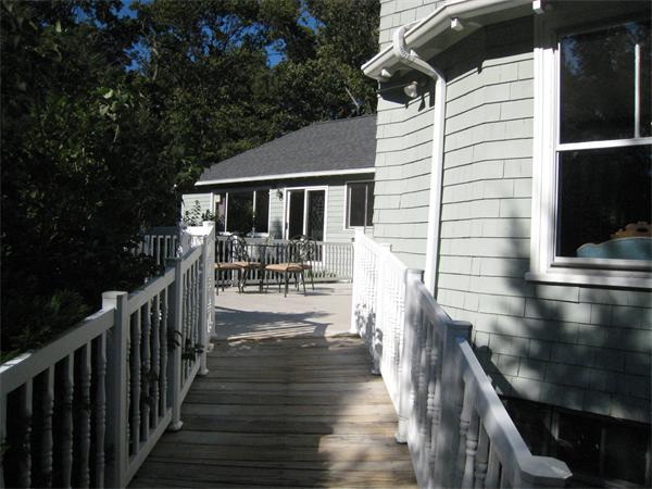 84 Maple Street Lexington, MA 02420 - Photo 25 of 26 Gallery Image 25