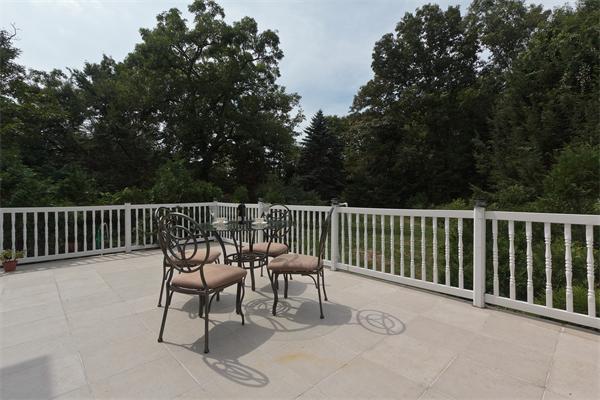 84 Maple Street Lexington, MA 02420 - Photo 26 of 26 Gallery Image 26