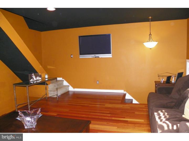 3313 Woodhaven Road Philadelphia, PA 19154 - Photo 3 of 24