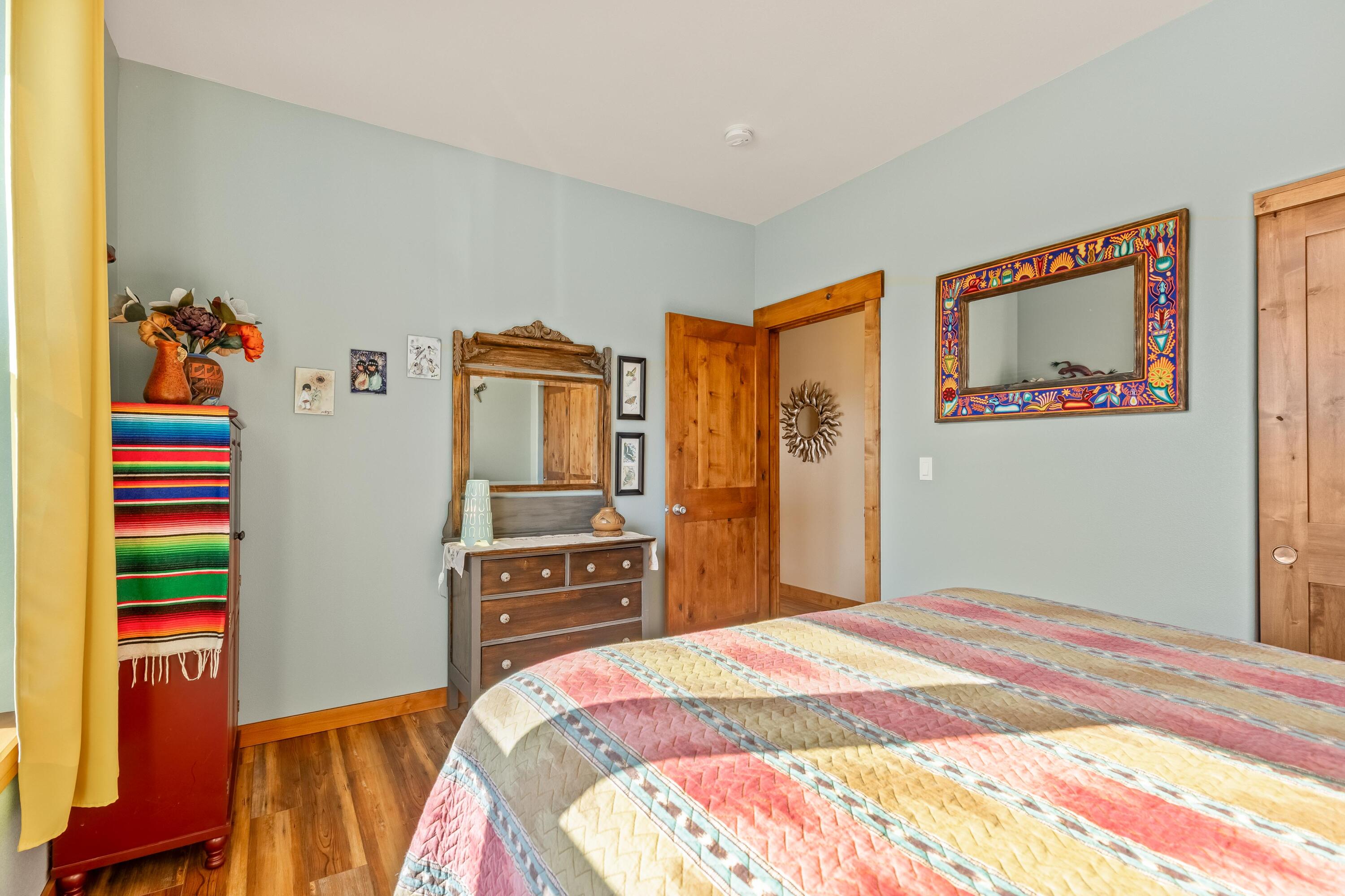 561 Southeast Stearns Road Prineville, OR 97754 - Photo 19 of 46