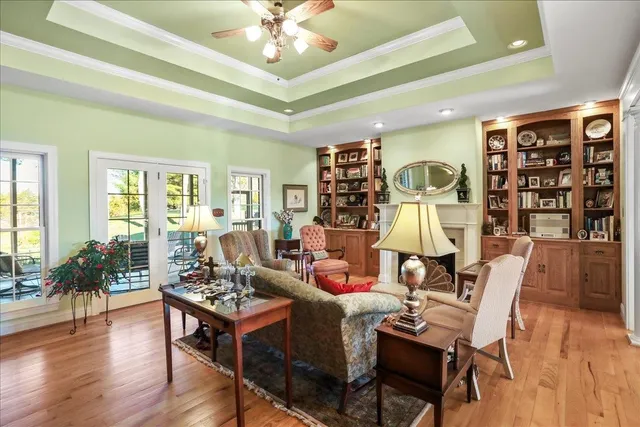 $849,500 | 40 Birdsong Lane, Edinburg, VA 22824