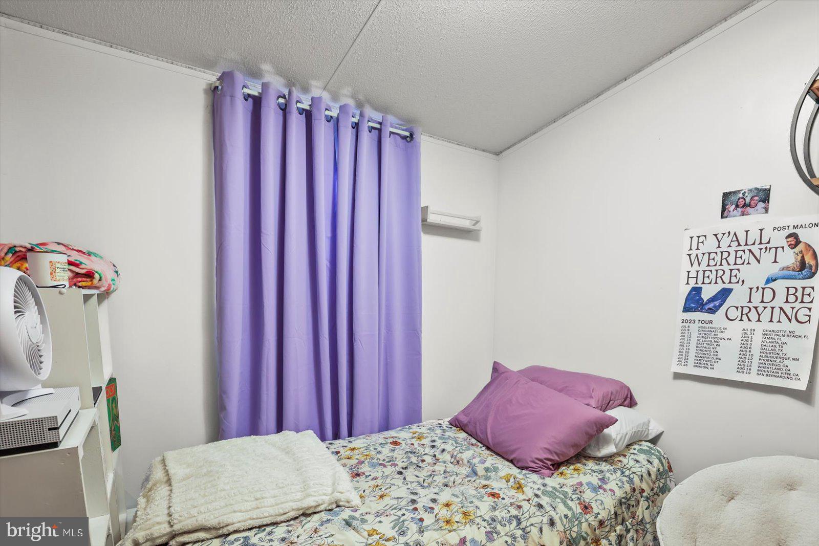 16 Earl Lane Lititz, PA 17543 - Photo 25 of 31 a bedroom with a bed and a window