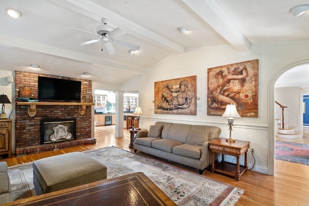 9 Pheasant Lane Lexington, MA 02421 - Photo 11 of 42