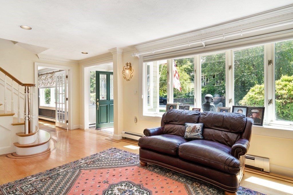 9 Pheasant Lane Lexington, MA 02421 - Photo 4 of 42