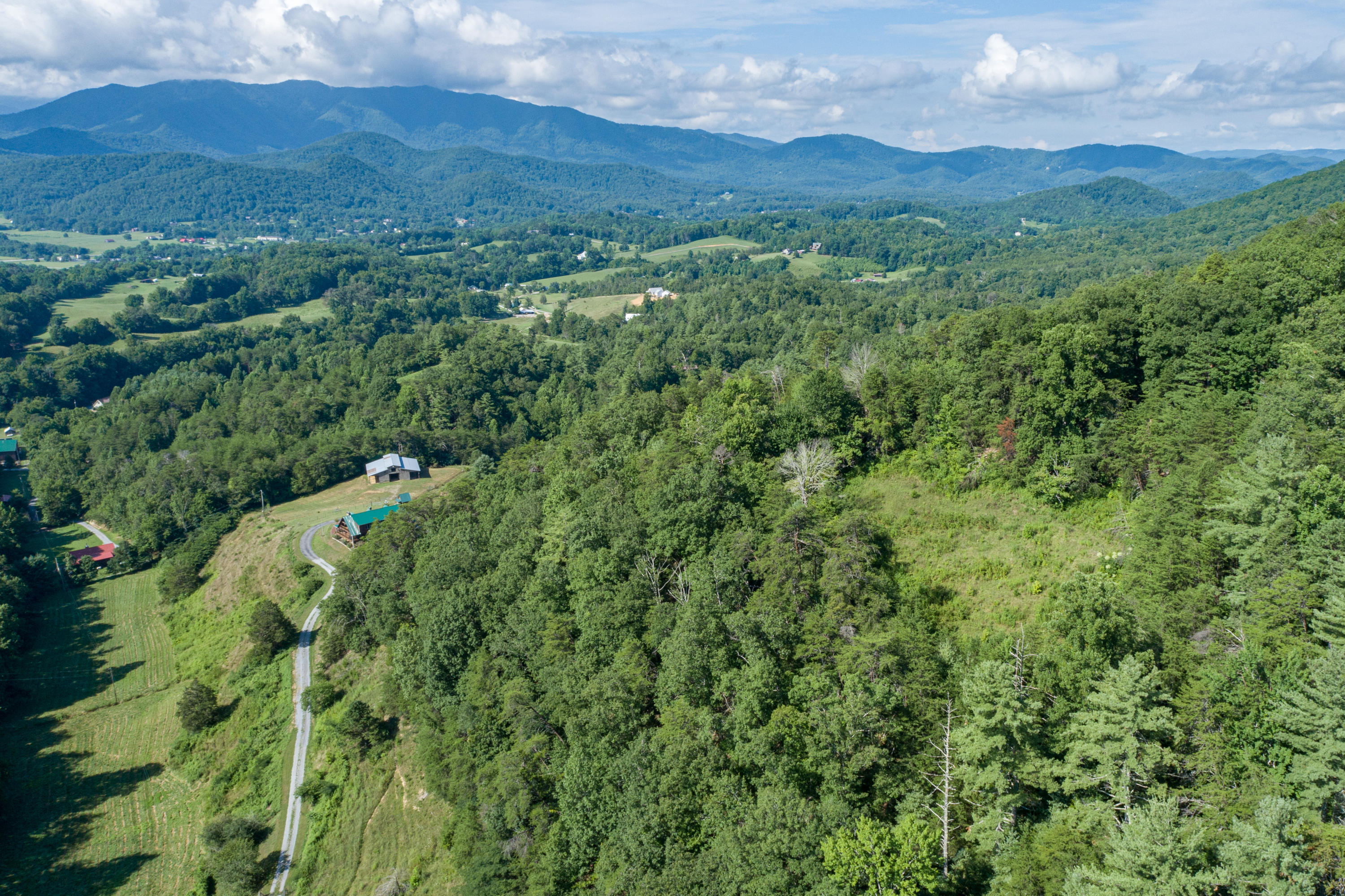 285 Ownby Road Townsend, TN 37882 - Photo 8 of 40 Ownby Rd.-22
