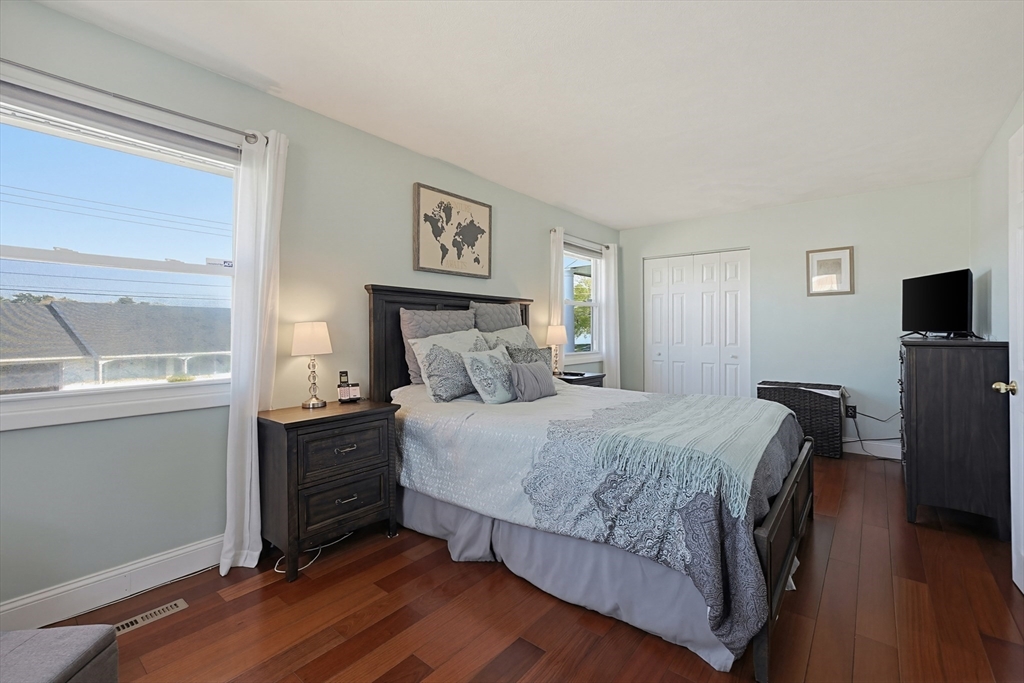 2 Theresa Road Stoneham, MA 02180 - Photo 15 of 29