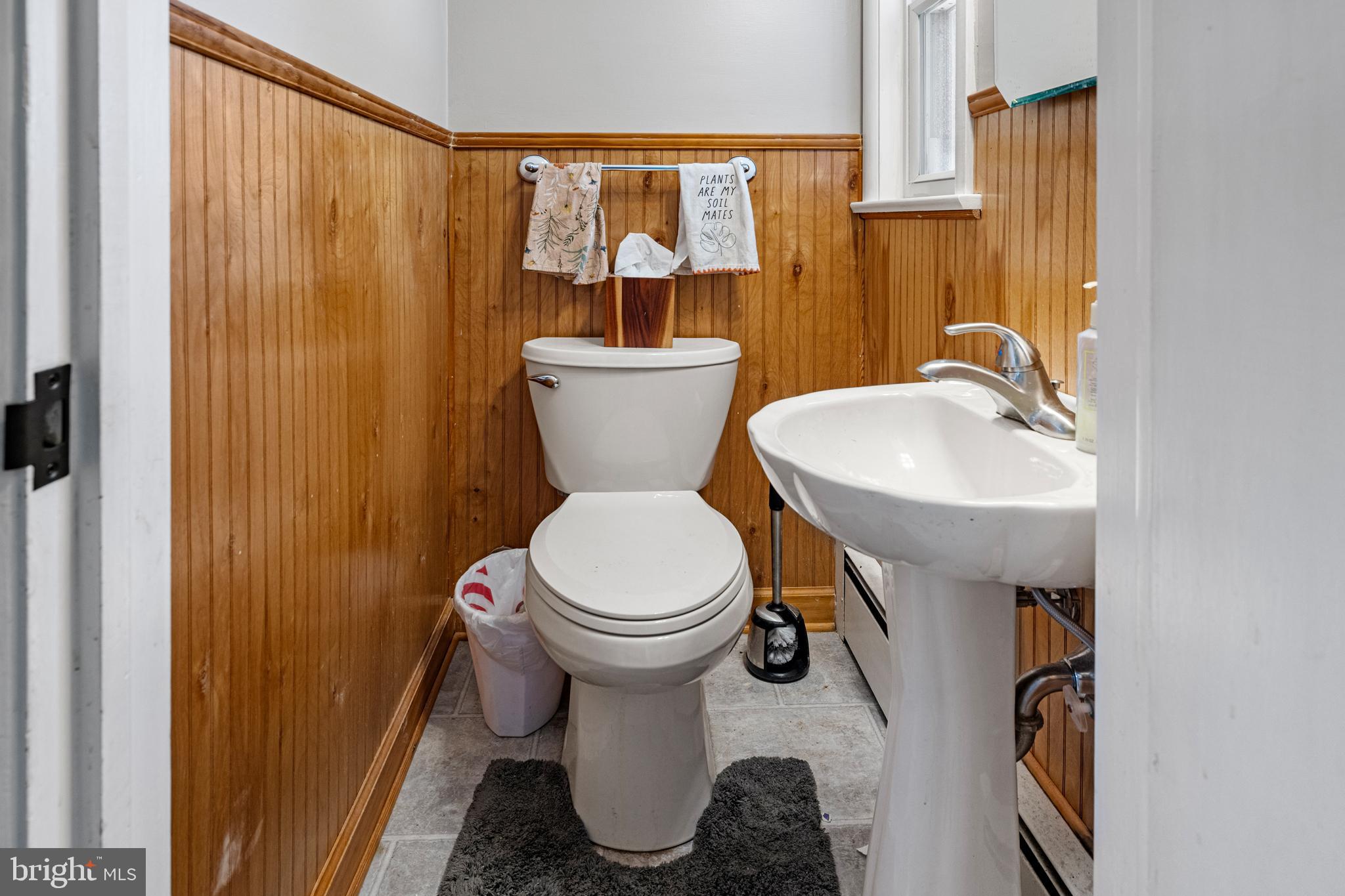 14441 North Mountain Road Broadway, VA 22815 - Photo 37 of 69 Half bath