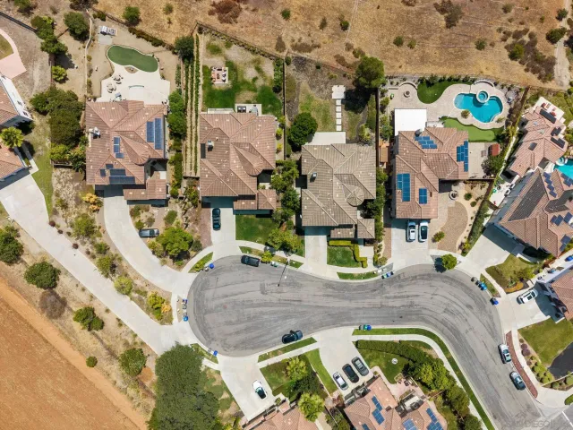 $1,450,000 | 5527 Alexandrine Court, Oceanside, CA 92057