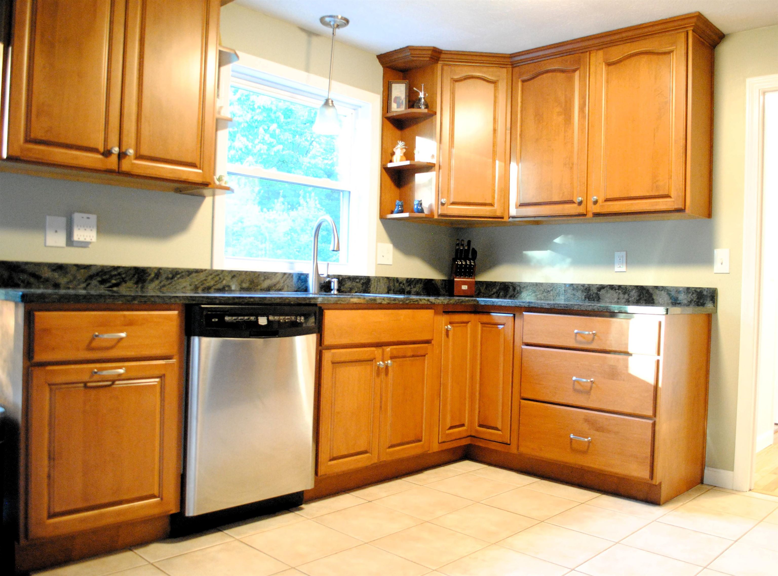 59 Page Road Litchfield, NH 03052 - Photo 14 of 32