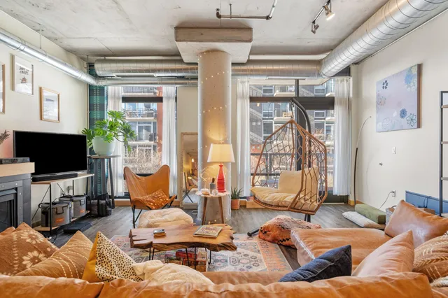 $2,200 | 720 North 4th Street, Unit 205, Minneapolis, MN 55401