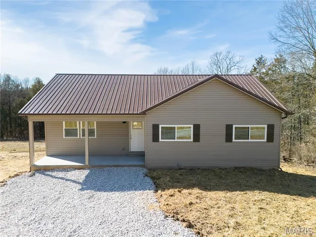 $319,900 | 4632 Liberty School Road, Hillsboro, MO 63050