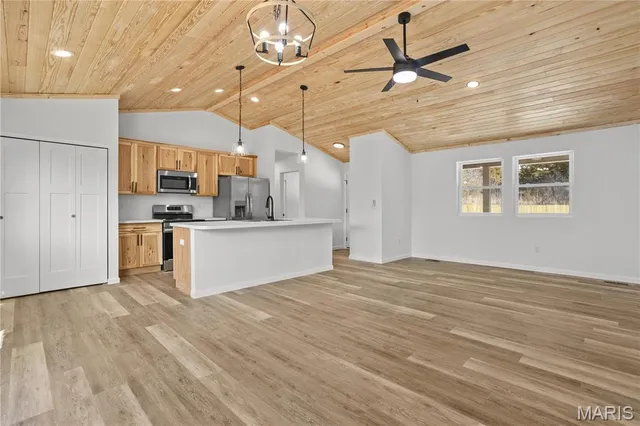 $319,900 | 4632 Liberty School Road, Hillsboro, MO 63050