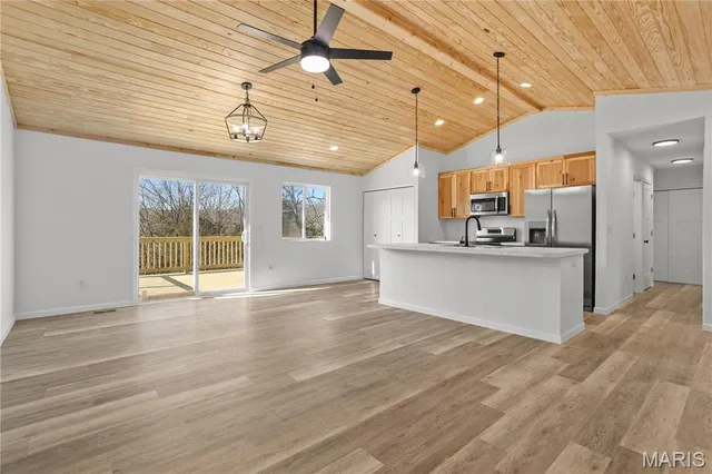 $319,900 | 4632 Liberty School Road, Hillsboro, MO 63050