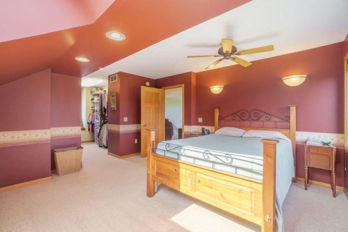 200 Cutters Ridge Drive Manistee, MI 49660 - Photo 25 of 54 1889939-24.JPG