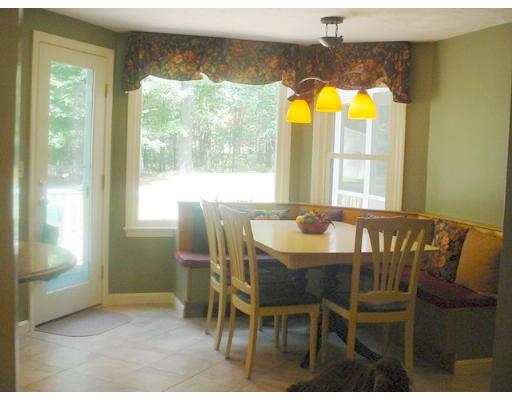 15 Robin Road Norfolk, MA 02056 - Photo 8 of 10 Gallery Image 8
