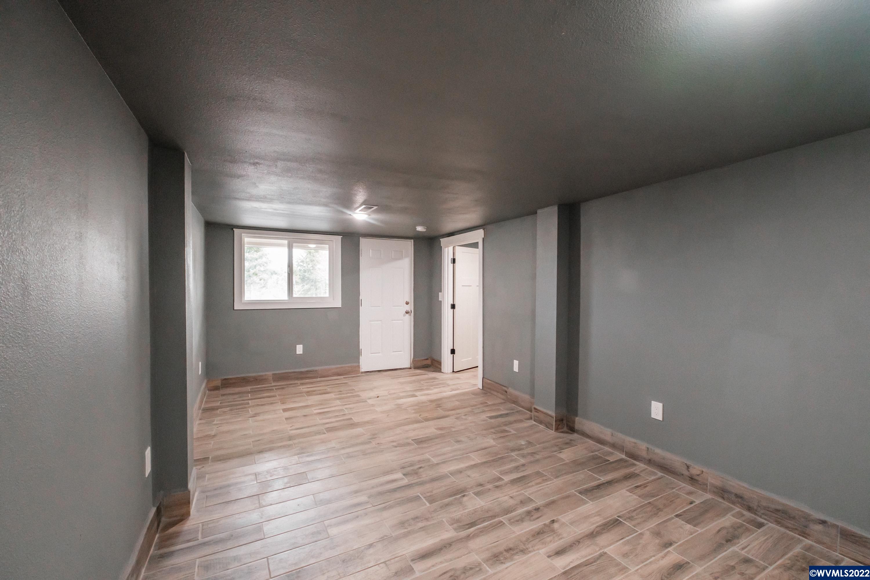 3927 Viewcrest Road South Salem, OR 97302 - Photo 32 of 42