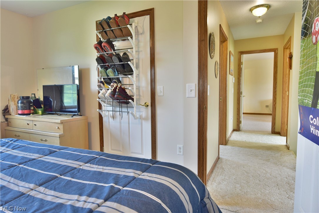 1186 Ina Drive Warren, OH 44481 - Photo 20 of 35
