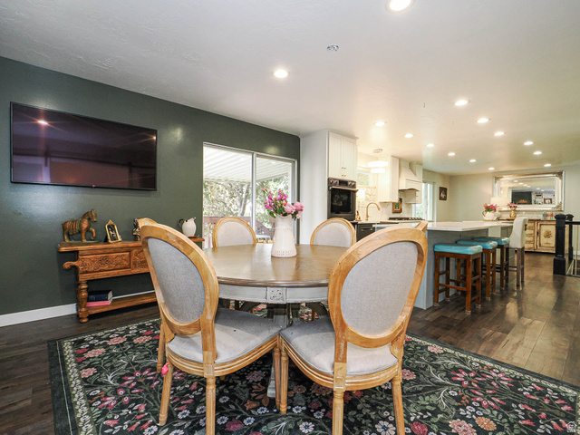 12166 1745 East Sandy, UT 84092 - Photo 20 of 44
