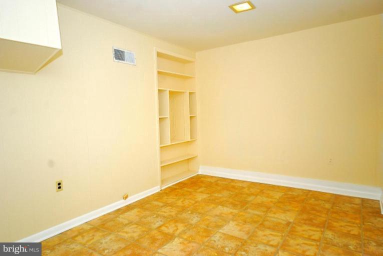 2204 Lofty Heights Place Reston, VA 20191 - Photo 5 of 19 Recreation Room