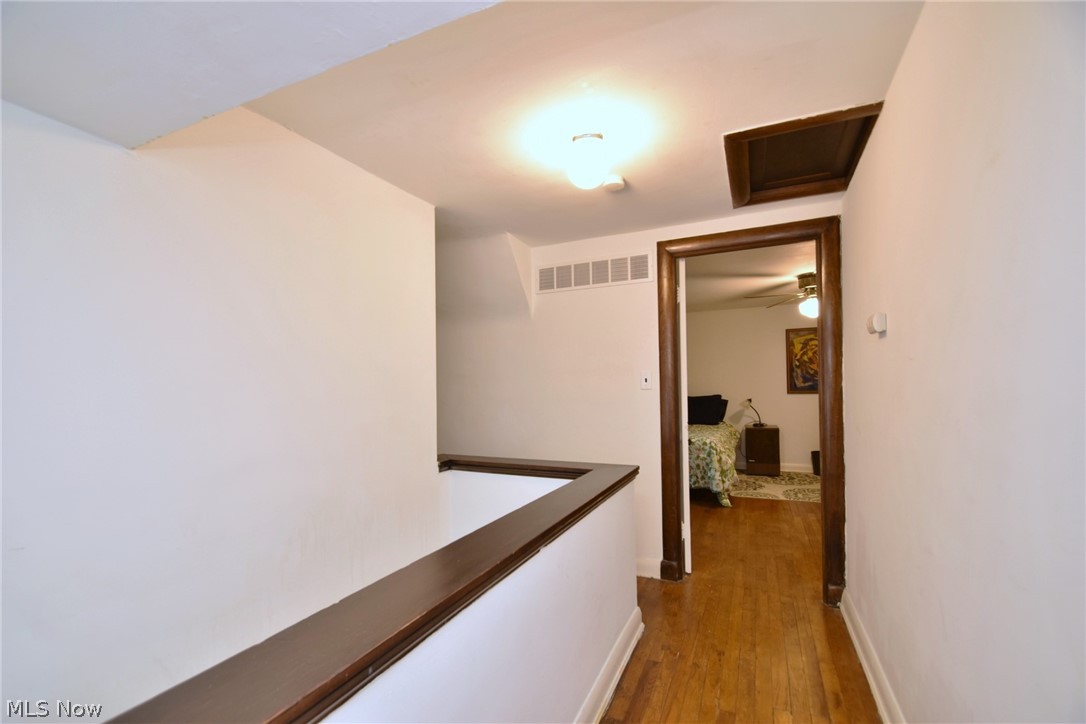 15516 Glynn Road Cleveland, OH 44112 - Photo 27 of 36 Gallery Image 27