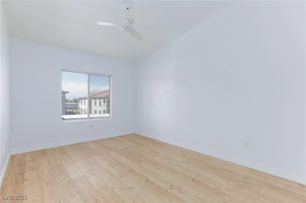 $1,850 | 2305 West Horizon Ridge Parkway, Unit 1822, Henderson, NV 89052