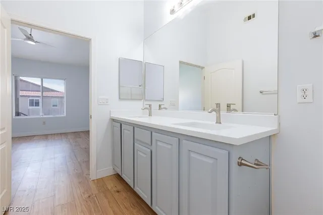 $1,850 | 2305 West Horizon Ridge Parkway, Unit 1822, Henderson, NV 89052