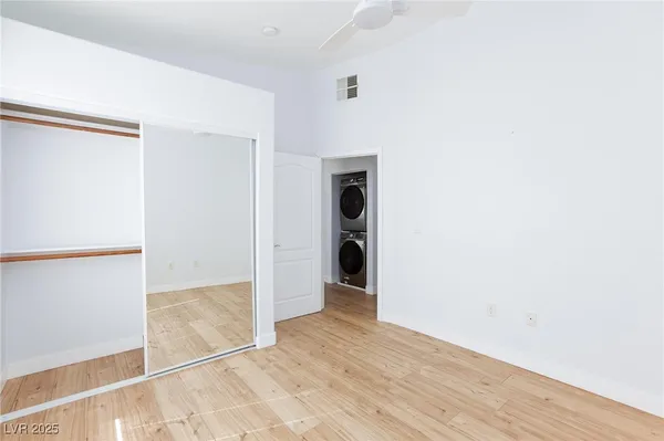 $1,850 | 2305 West Horizon Ridge Parkway, Unit 1822, Henderson, NV 89052