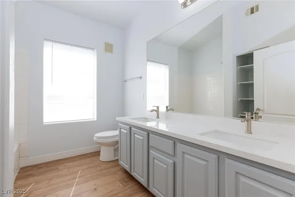 $1,850 | 2305 West Horizon Ridge Parkway, Unit 1822, Henderson, NV 89052