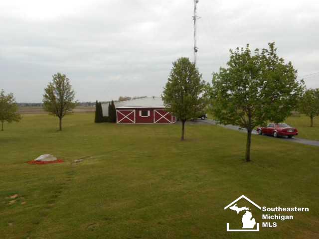 2262 Toben Road Carleton, MI 48117 - Photo 29 of 30 20448451-28.JPG