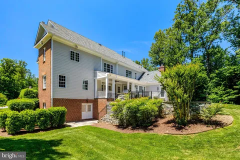 $3,250,000 | 7808 Grovemont Drive, McLean, VA 22102