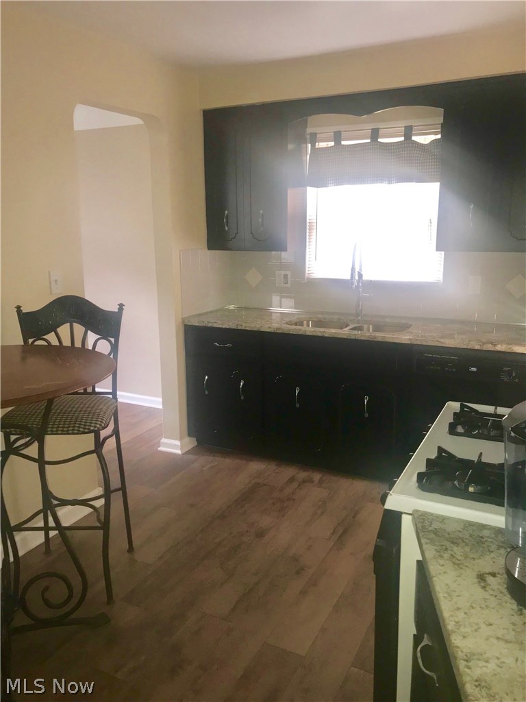 4193 Wyncote Road South Euclid, OH 44121 - Photo 6 of 13
