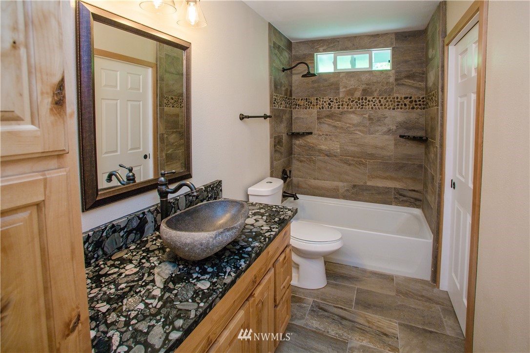 5152 Kalama River Road Kalama, WA 98625 - Photo 14 of 20 Gallery Image 14
