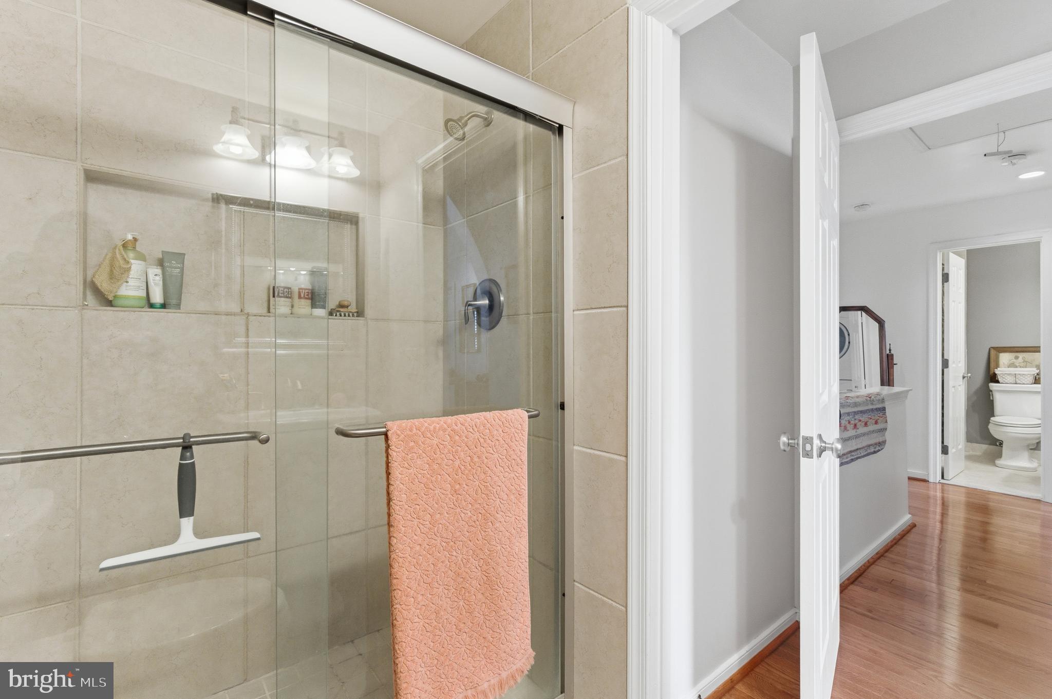 122 West Henrietta Street, Unit 5 Baltimore, MD 21230 - Photo 8 of 31 a bathroom with a shower