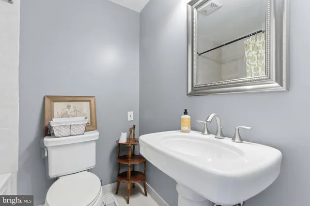 $2,200 | 122 West Henrietta Street, Unit 5, Baltimore, MD 21230