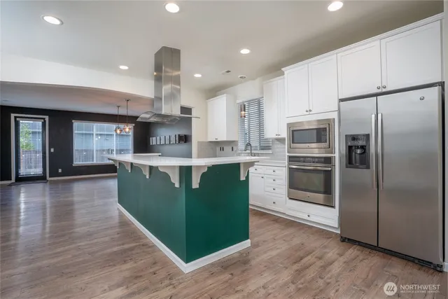 $699,950 | 1127 27th Street Northwest, Puyallup, WA 98371