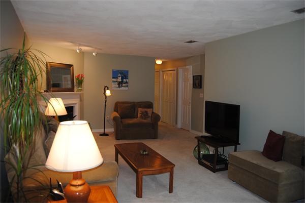 75 Page Road, Unit 7 Bedford, MA 01730 - Photo 2 of 23 Gallery Image 2