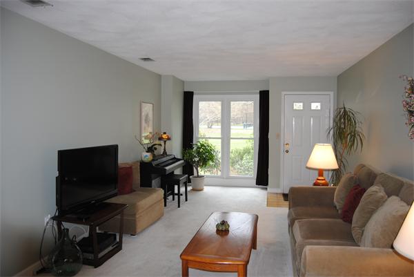 75 Page Road, Unit 7 Bedford, MA 01730 - Photo 4 of 23 Gallery Image 4