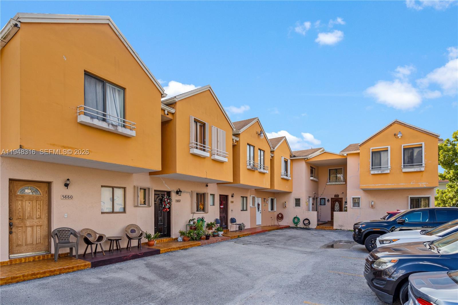 5890 West 25th Court, Unit 6 Hialeah, FL 33016 - Photo 2 of 26