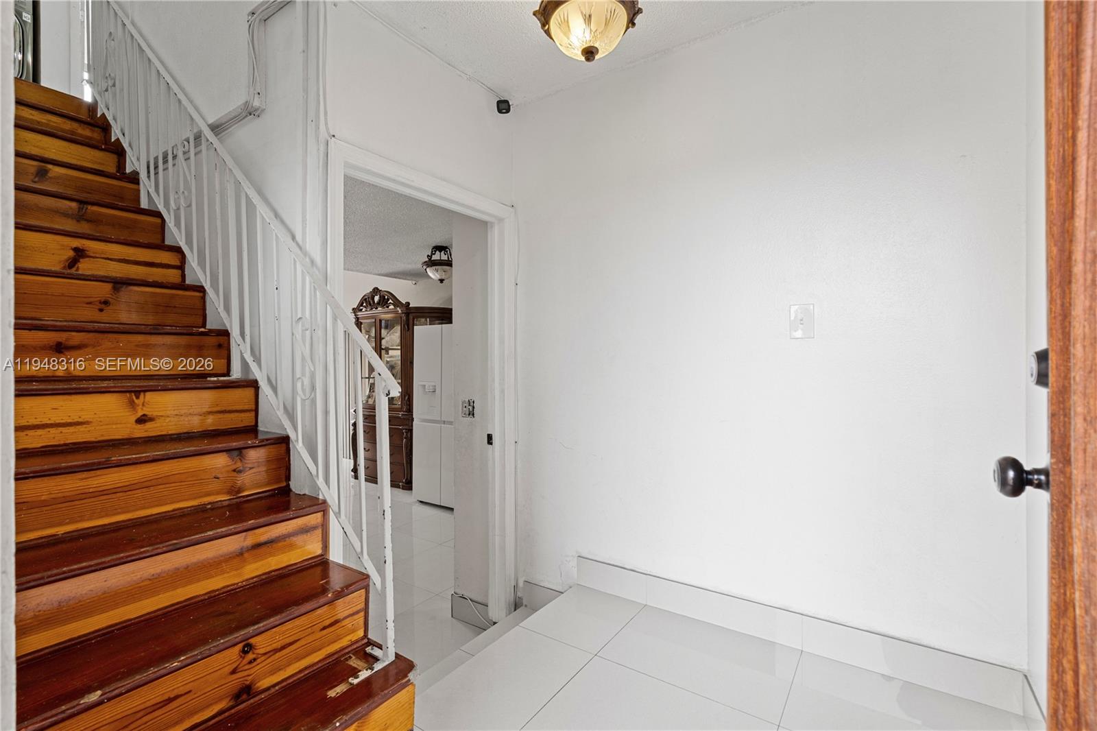 5890 West 25th Court, Unit 6 Hialeah, FL 33016 - Photo 5 of 26