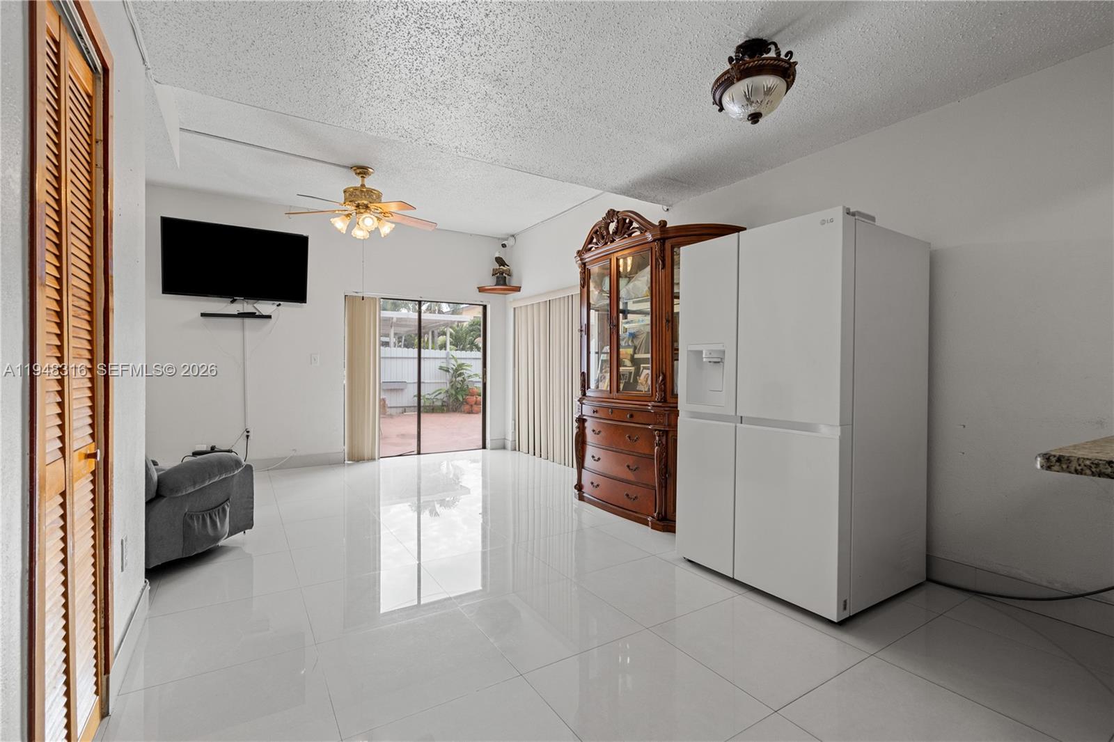 5890 West 25th Court, Unit 6 Hialeah, FL 33016 - Photo 7 of 26