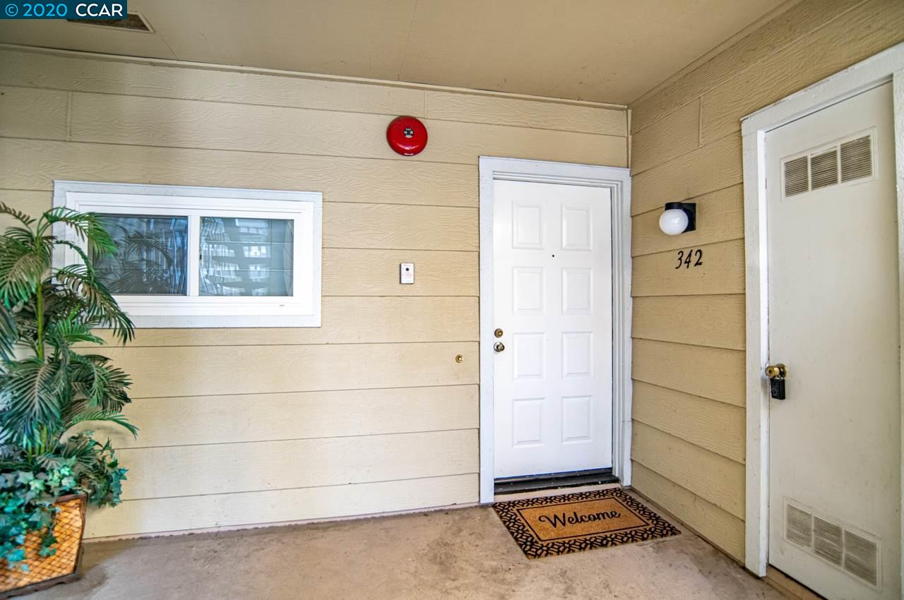 342 Mill Road Martinez, CA 94553 - Photo 4 of 23