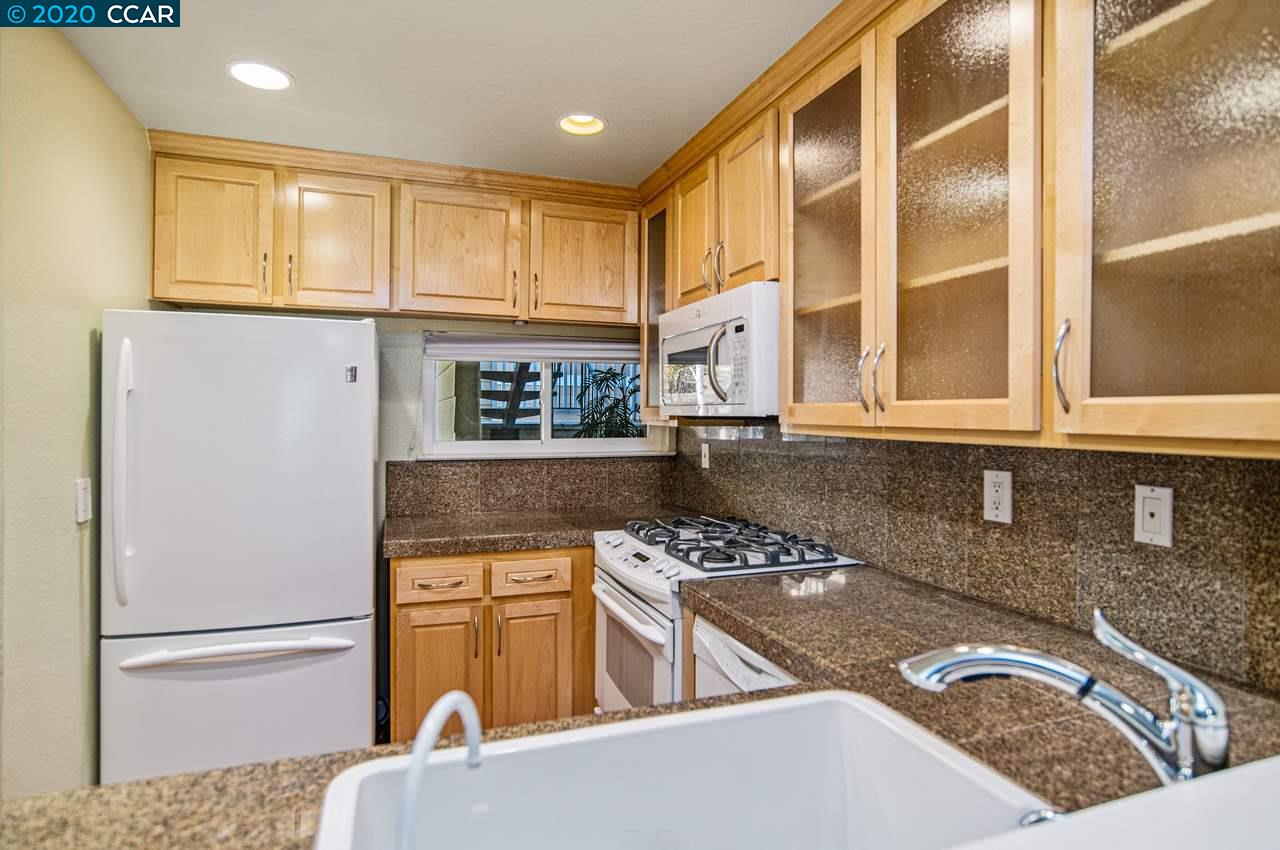 342 Mill Road Martinez, CA 94553 - Photo 7 of 23