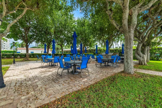 $580,000 | 2121 North Ocean Boulevard, Unit 902W, Boca Raton, FL 33431